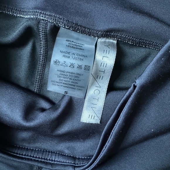 Workout set - Picture 3 of 3